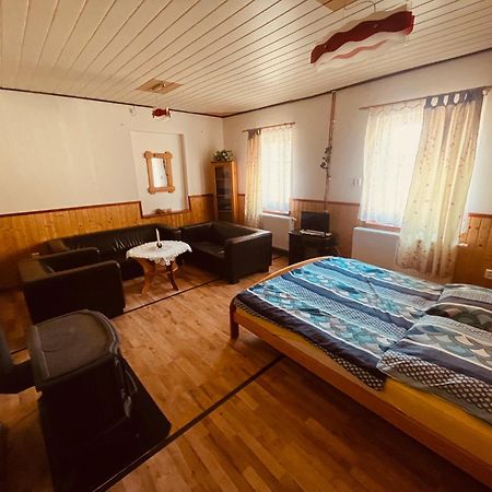 Pension Peklo Trutnov Kültér fotó